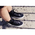 SARAH JET BLACK SARAH JET BLACK