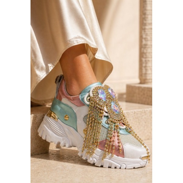 Caroline Princess Heart