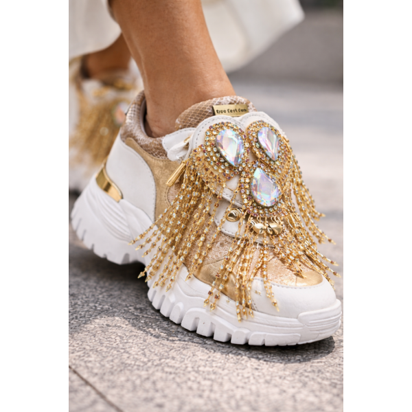 Caroline Champagne Heart